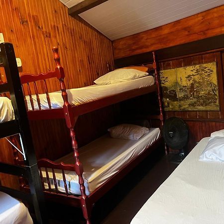 Hostel Uai Оро Прето Екстериор снимка