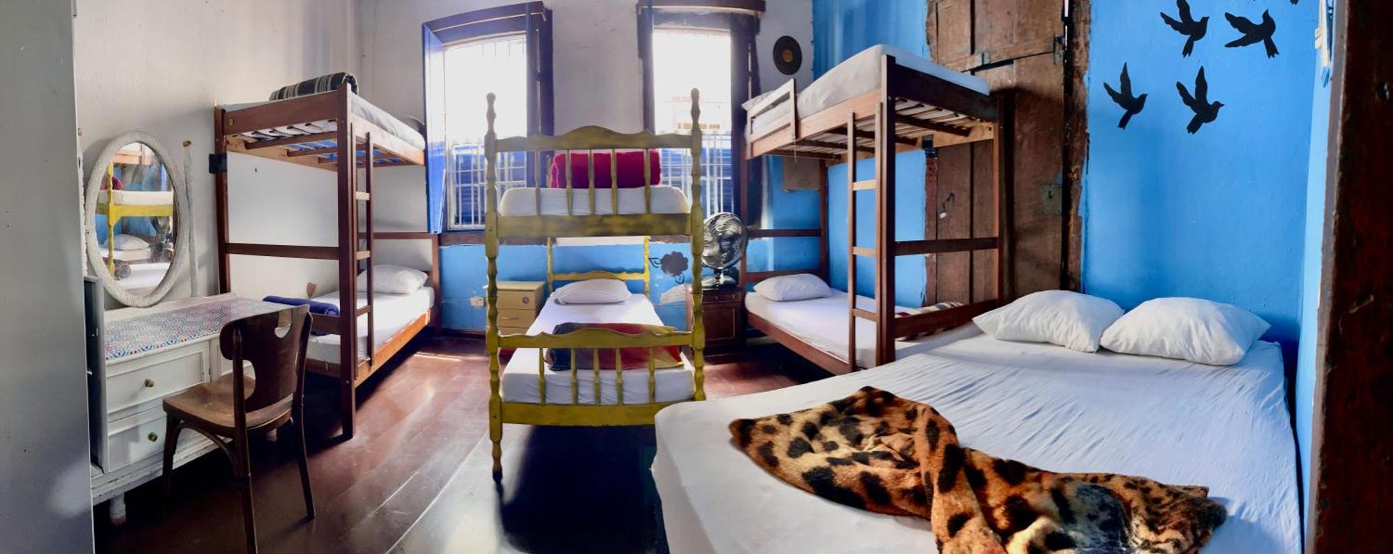 Hostel Uai Оро Прето Екстериор снимка
